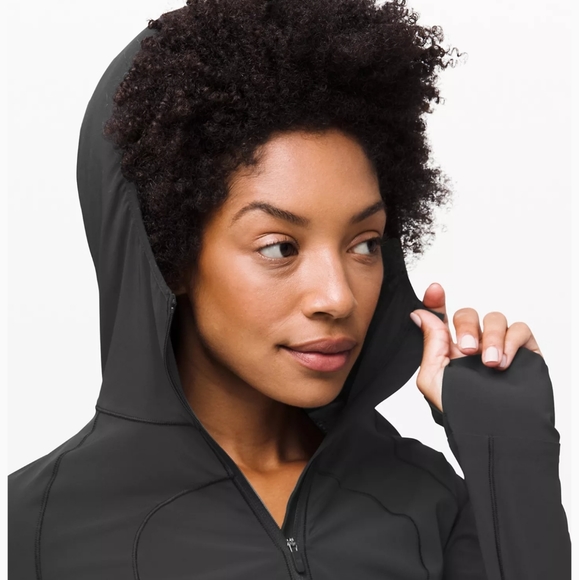 Lululemon - Picture 8 of 9